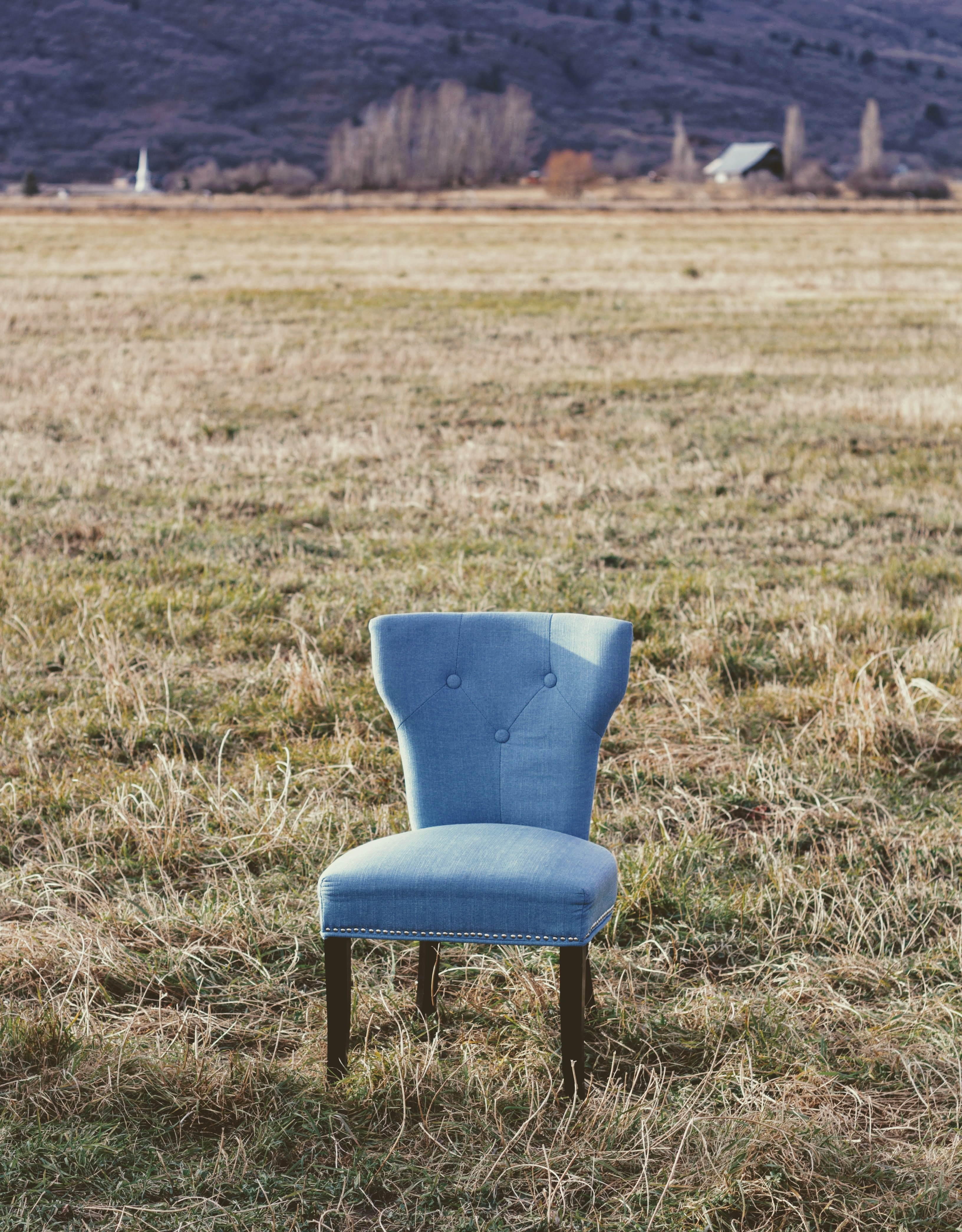 blue_chair_05.jpg