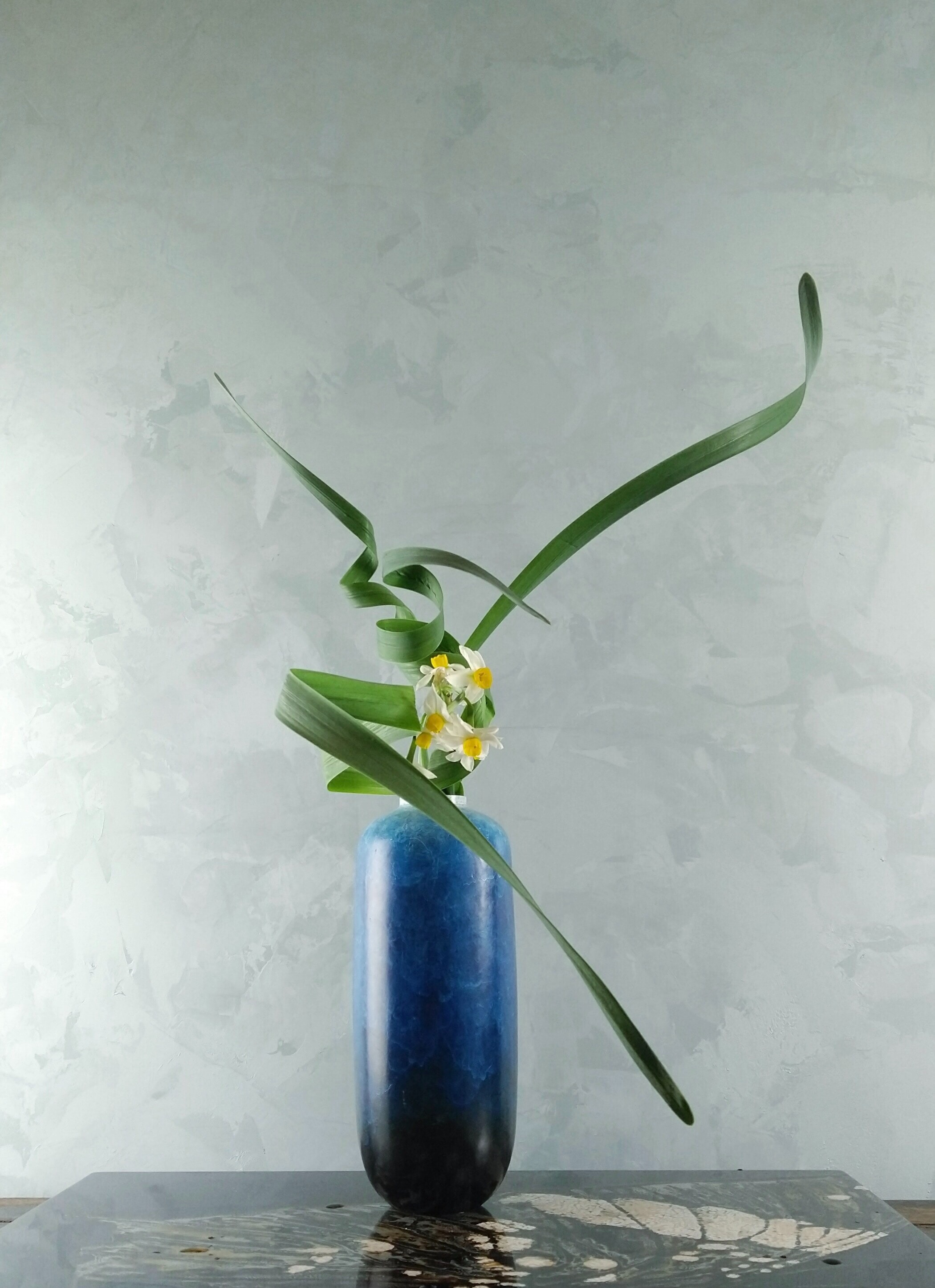 blue_vase_04.jpg