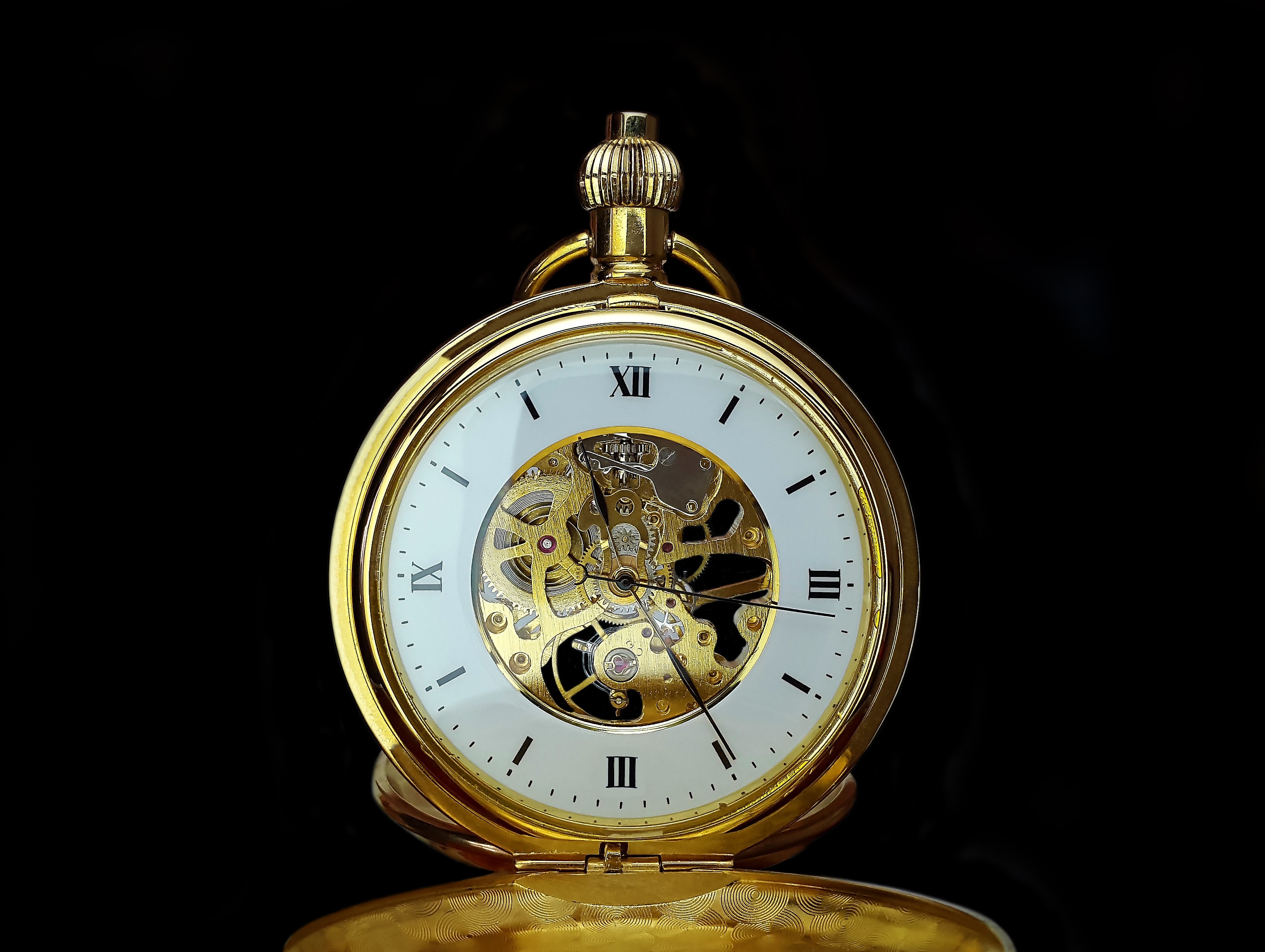 gold_clock_06.jpg